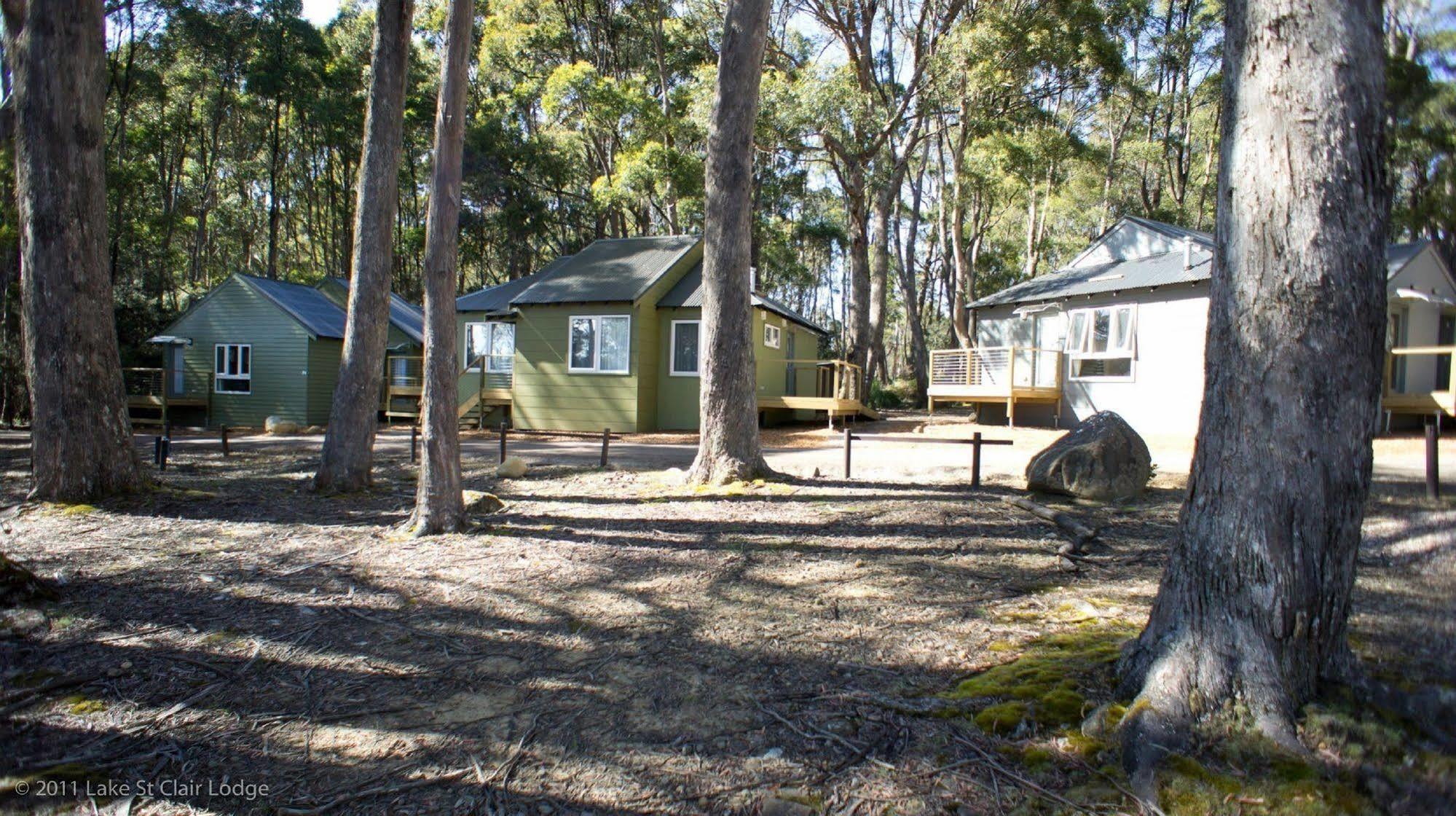 Lake St Clair Lodge *