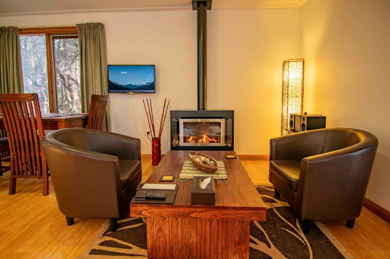 Lake St Clair Lodge